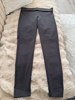 women's Black Textured Dress Pants - Classic Straight Fit
